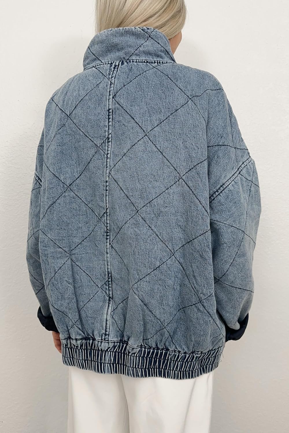 utcoco Women's Oversized Long Sleeve Denim Jacket Casual Loose Fit Zip Up Jean Quilted Jackets Coat with Pockets - Image 3