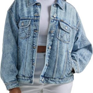 Wrangler Women's Relaxed Fit Girlfriend Denim Jacket
